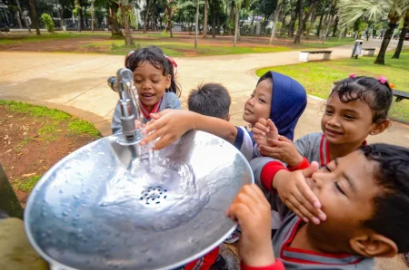 Pemeriksaan lab diintensifkan, kualitas air Pam Jaya meningkat