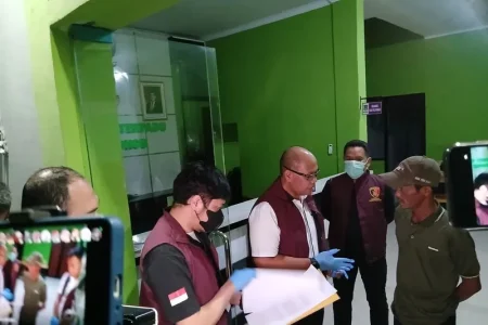 Pengacara Kades Kohod bingung kliennya menghilang