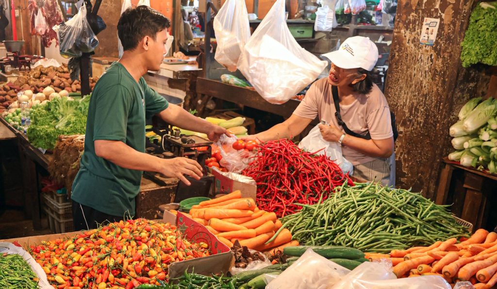 Peningkatan harga pangan menjelang Ramadhan, pemerintah dianggap tidak belajar dari pengalaman