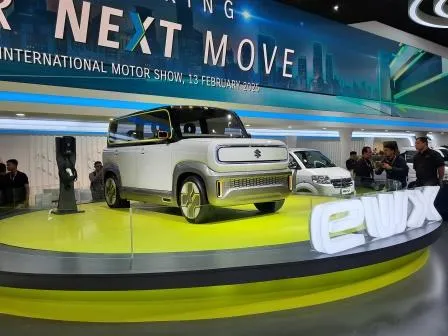 Perdana Asia Tenggara, Suzuki memperkenalkan mobil konsep listrik EWX di IIMS 2025