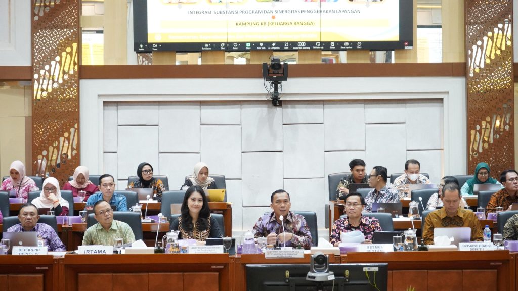 Pertemuan Kerja Komisi Dewan Perwakilan Rakyat IX Menampilkan upaya untuk mengoptimalkan bonus demografis dengan kebijakan terintegrasi