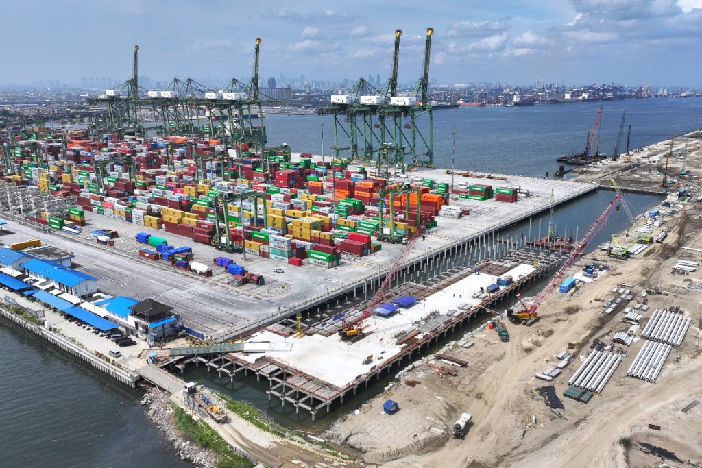 Proyek PTPP, Konstruksi Terminal Terminal Kalibaru Fase 1b di Tanjung Priok Port mencapai 75 persen