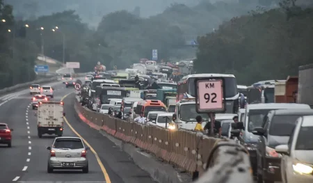 Sejumlah poin di jalan tol Cipululer perlu diperbaiki