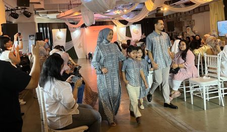 Selamat Datang Ramadhan, Mothercare mengadakan peragaan busana