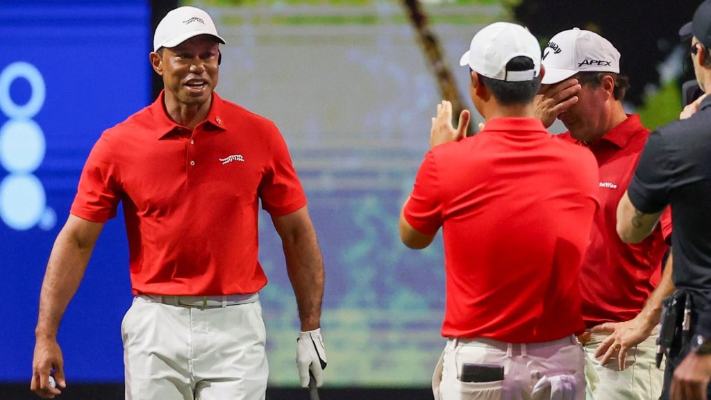 Tanggal: Tiger Woods menertawakan ‘salah satu momen paling memalukan dalam karir saya’ setelah kesalahan pekarangan | Berita golf