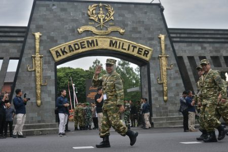 Wakil Kepala Regional di Jawa Tengah mengikuti retret di Akmil Magelang