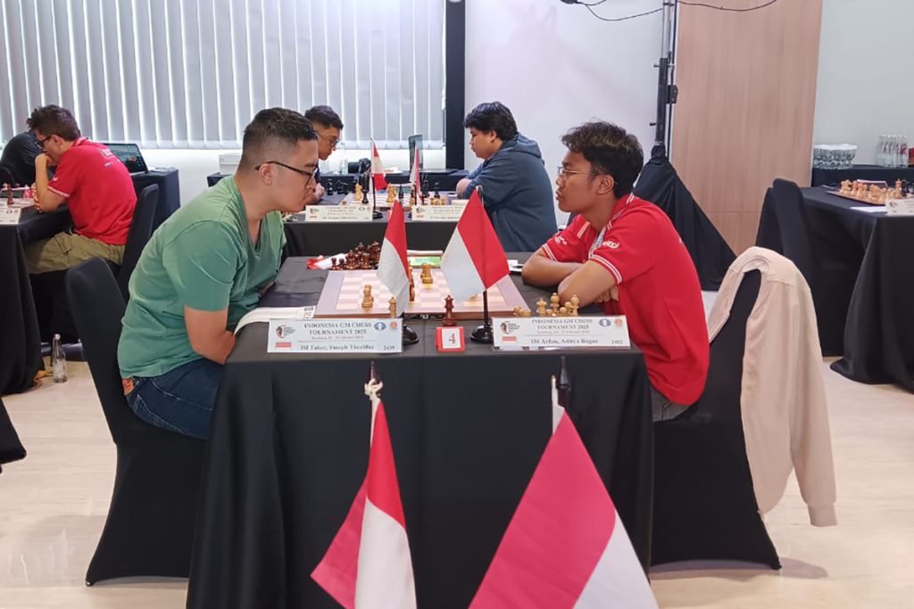 Yoseph Aditya Sungsa pada hari kedua turnamen GM