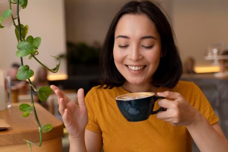 11 bahaya minum kopi di perut kosong