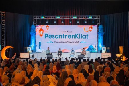 Aqua mendukung naratif Kilat Pesantren 2025