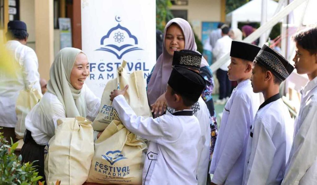 Bagikan Kebaikan, Sinar Mas Land mengadakan Festival Ramadhan 2025