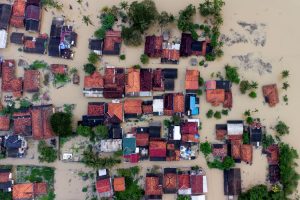 Banjir di Karawang berlangsung lebih dari seminggu