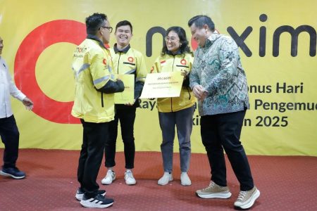 Berikan bonus lebih dari RP1 juta kepada mitra pengemudi, Maxim dapat menghargai Kementerian Tenaga Kerja