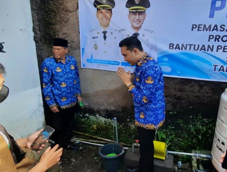 Bupati Cianjur menolak untuk memberikan paket Idul Fitri dalam bentuk apa pun