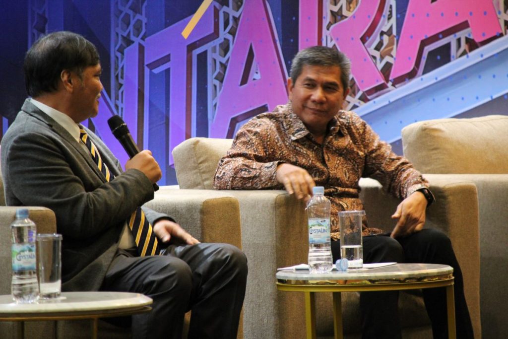 CEO Seminar Talk 2025 Membuka Kunci Nilai -Nilai Potensi Prospek dan Tantangan Bumn di Era Transformasi