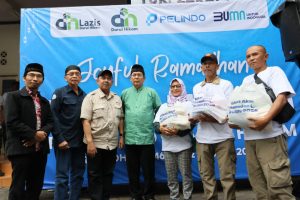 Darul Hikam dan Pelindo memegang teman pasar murah Ramadhan Action 2025 di Bandung