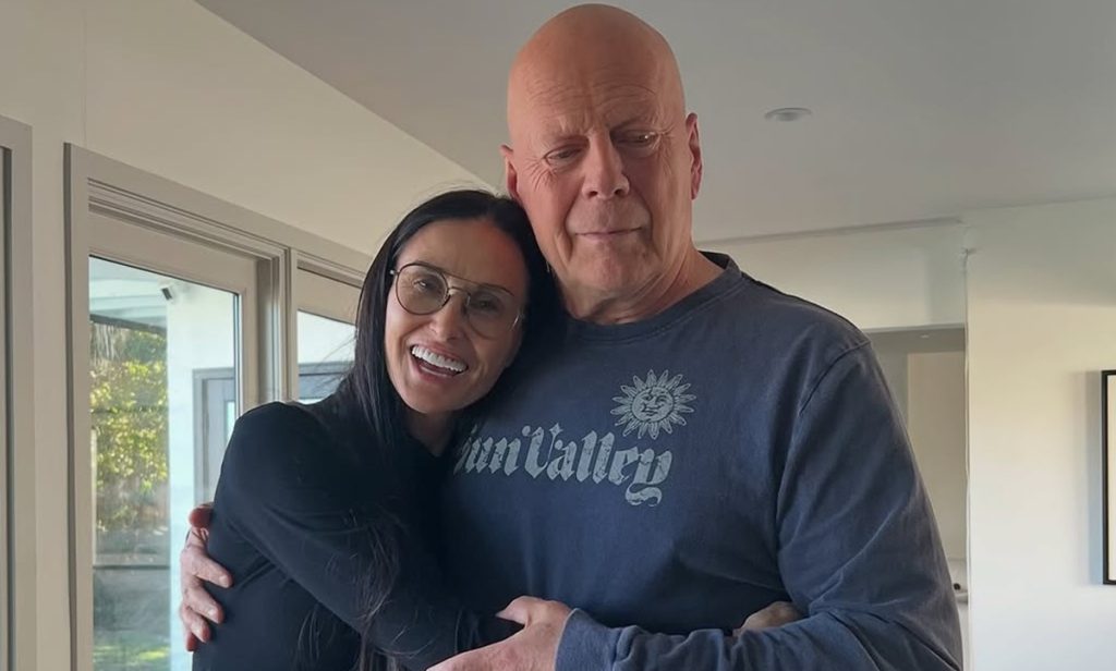 Demi Moore dan keluarga merayakan ulang tahun ke -70 Bruce Willis dengan unggahan penuh kasih