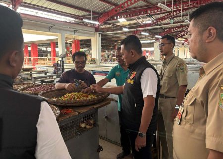 Gugus Tugas Makanan turun ke ketersediaan pasar pemantauan dan harga makanan