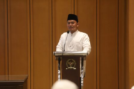 KWP memberikan kompensasi untuk anak yatim, suatu bentuk kontribusi jurnalis untuk kegiatan sosial