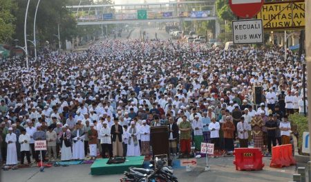 Kapan Idul Fitri AL -Fitr 2025 Di akhir Ramadhan untuk jutaan Muslim di dunia