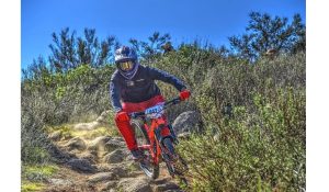 Kejuaraan Juara Umum Efendy Feldani Downhill Di Amerika Serikat