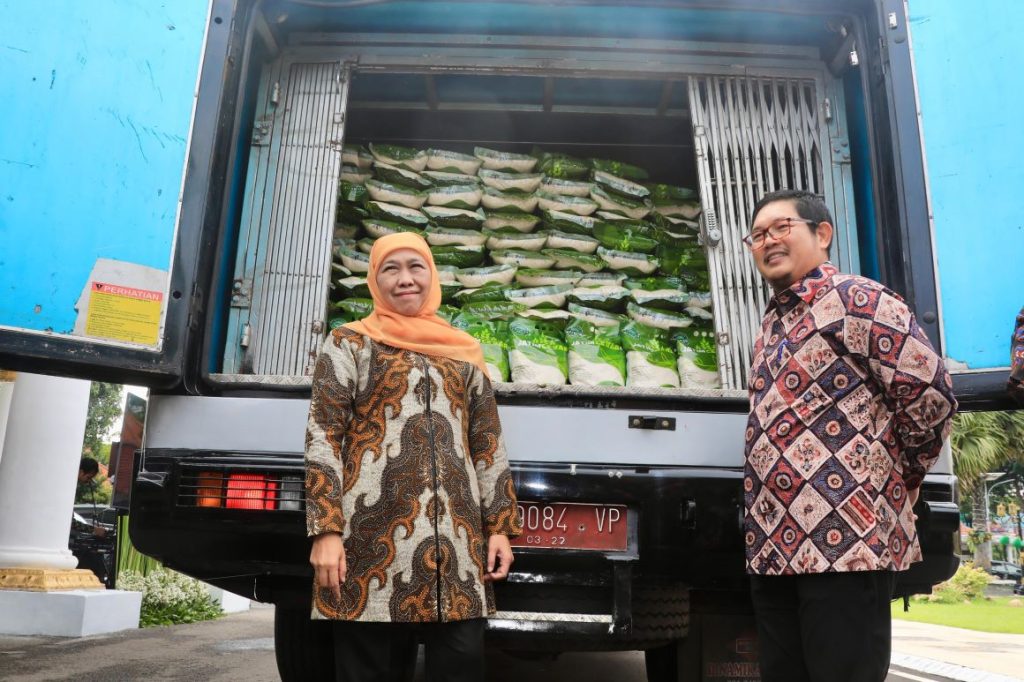 Kontrol harga makanan, pemerintah provinsi dan BI meluncurkan gudang makanan mobile