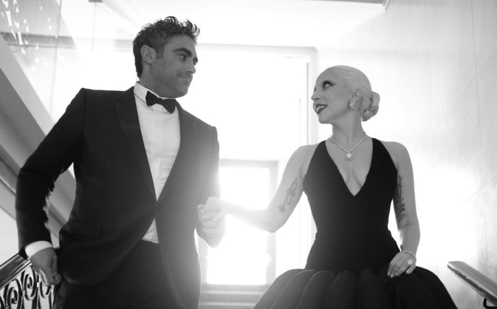 Lady Gaga mengungkapkan inspirasi dari Lagu Bilah rumput dari pertunangannya dengan Michael Polansky