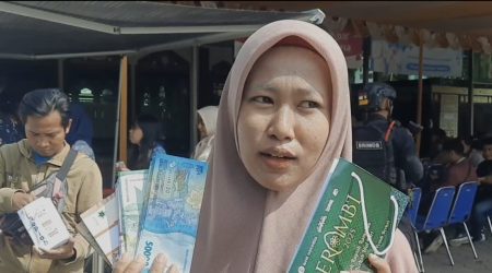 Layanan Pertukaran Uang Baru Bi Tegal disambut dengan penduduk Antusia Brebes