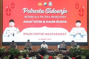 Memperingati Nuzulul Quran, Sidoarjo Polisi Precinct Iftar dengan yatim piatu dan Duafa