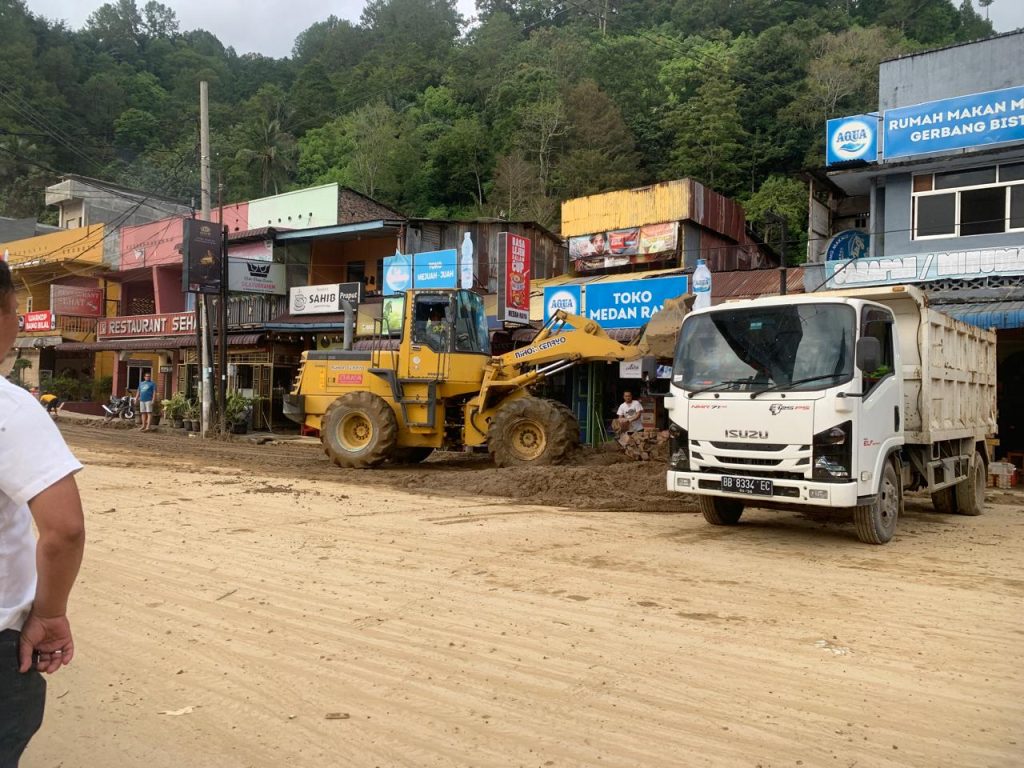 Mengatasi banjir bandang tidak diulang, pemerintah Regency Simalungun akan menormalkan Sungai Batu Gaga