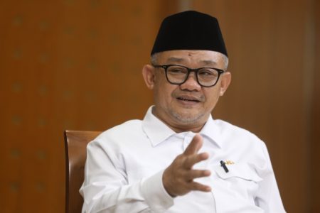 Menteri Pendidikan berharap bahwa kartu laporan pendidikan akan menjadi referensi untuk pengembangan pendidikan nasional