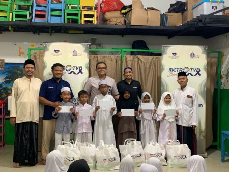 Metro TV memberikan kompensasi kepada 1.500 anak yatim di Jabodetabek