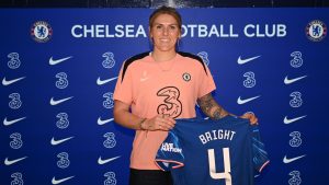 Millie Bright: Chelsea Perluas Kontrak Bek Internasional Inggris dan Kapten Blues | Berita sepak bola