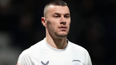 Milutin Osmajic: Preston Forward didakwa oleh FA setelah dugaan rasisme terhadap Hannibal Mejbri | Berita sepak bola