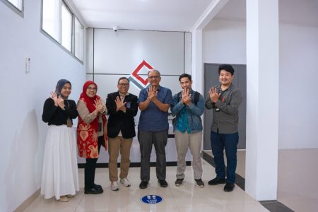 Neucentrix Cirebon memperkuat digitalisasi CIAMIS Rumah Sakit Keluarga Dadi