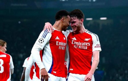 PSV vs Arsenal The Gunners Pesta 7 gol di markas lawan