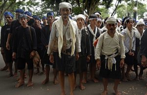 Pakaian tradisional keunikan dan makna budaya Banten