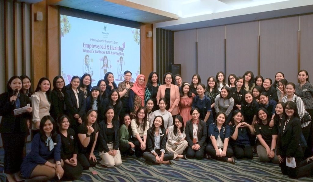 Pemberdayaan Holiday Inn Bandung Pasteur yang Diberitakan Memegang Womens Wellness Talk Day