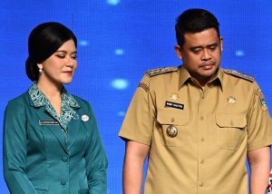 Pidato pertama, Gubernur Bobby meminta pemerintah provinsi Sumatra Utara untuk menjadi adaptif dan melayani