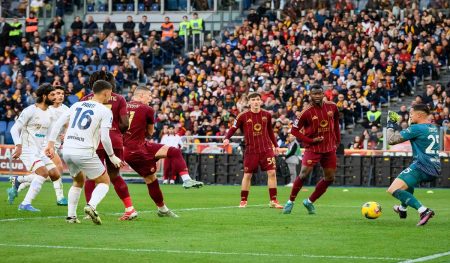 Sebagai Roma vs Cagliari, gol tunggal Artem Dovbyk mengkonfirmasi kemenangan Il Lupo