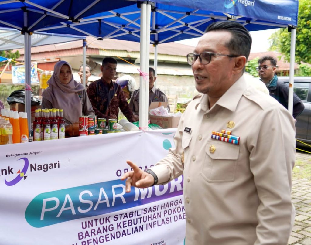 Selama Ramadhan 1446 jam, Pemerintah Kabupaten Tanah Datar mengadakan operasi pasar yang murah