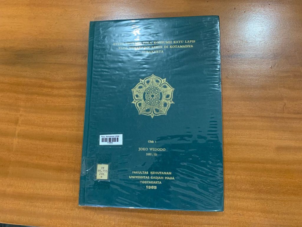 UGM mengklarifikasi tentang tuduhan ijazah jokowi palsu, jelaskan penggunaan waktu font baru Romawi